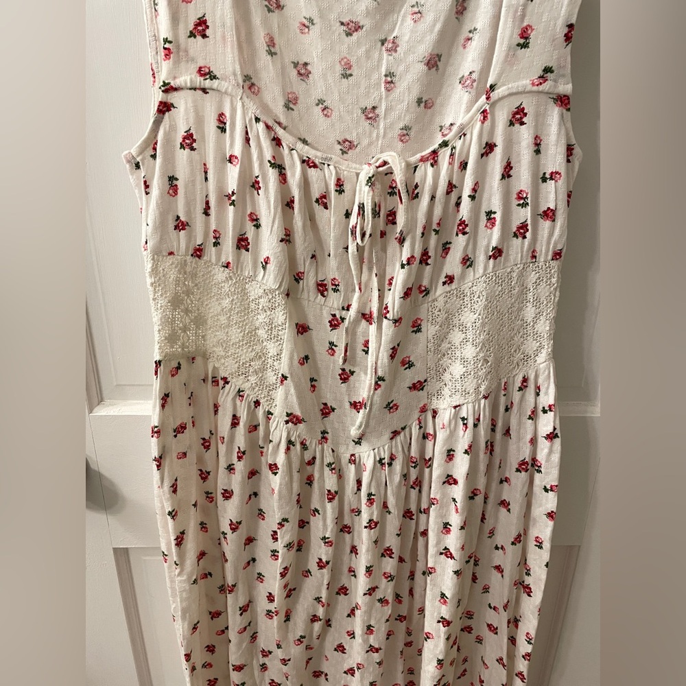 NWT ASOS DESIGN square neck ruched bust maxi dress with lace inserts - Picture 4 of 9